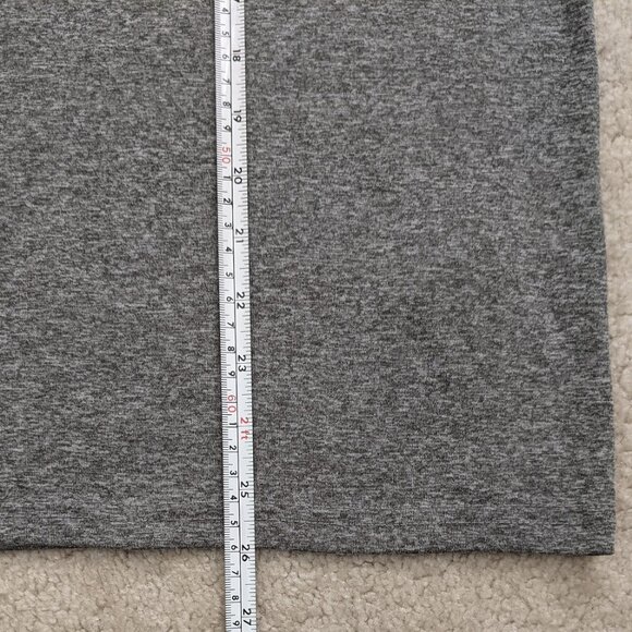 Nike Dri-Fit gray t-shirt - Picture 8 of 8